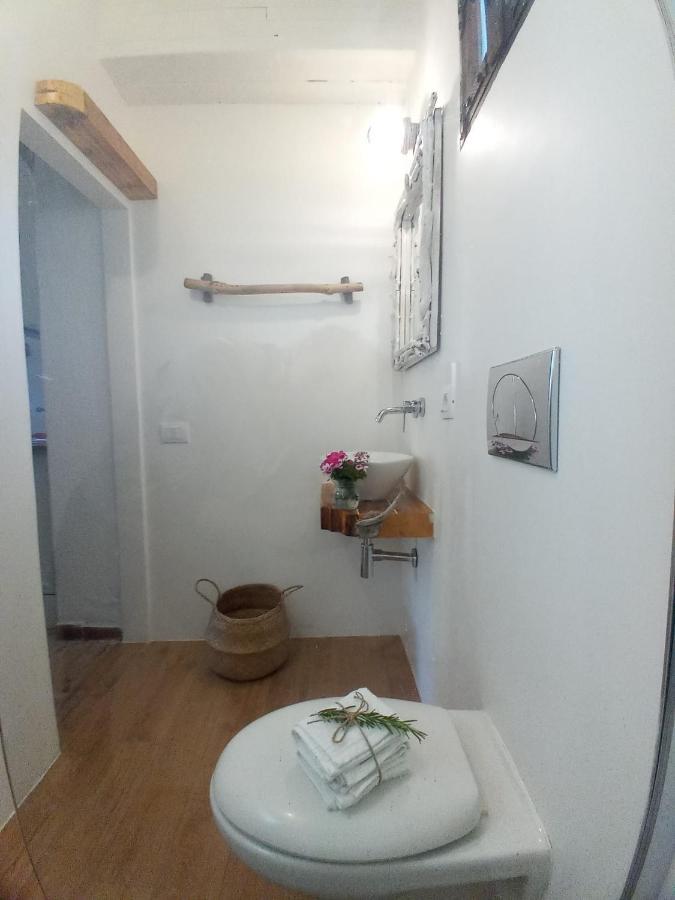 Deppy Cottage Porto Columbu - Perd'E Sali المظهر الخارجي الصورة