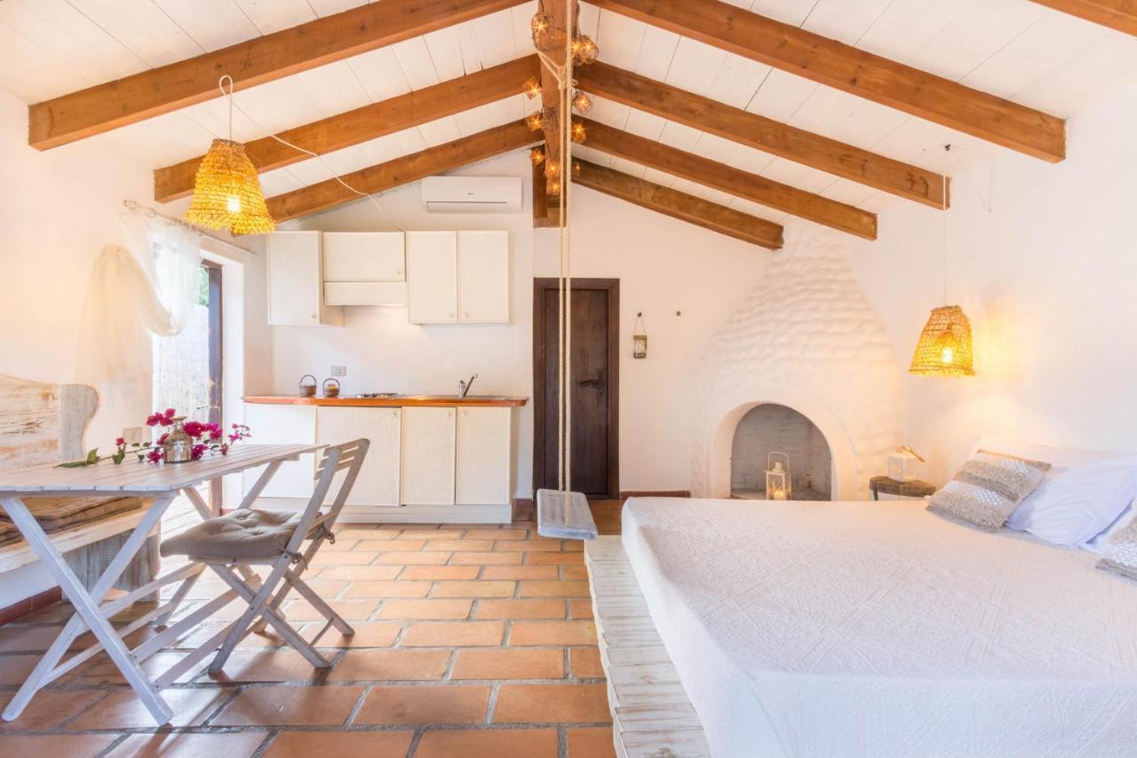 Deppy Cottage Porto Columbu - Perd'E Sali المظهر الخارجي الصورة