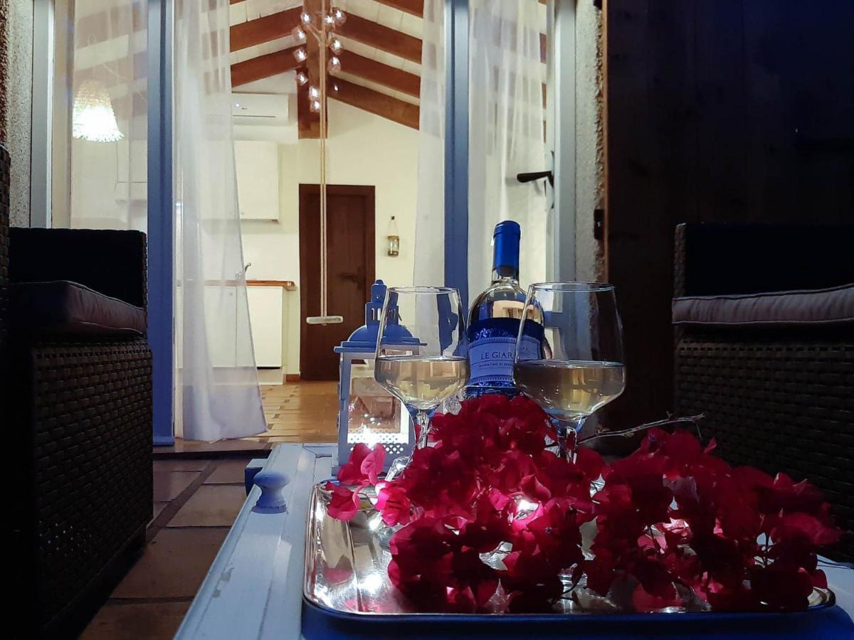 Deppy Cottage Porto Columbu - Perd'E Sali المظهر الخارجي الصورة